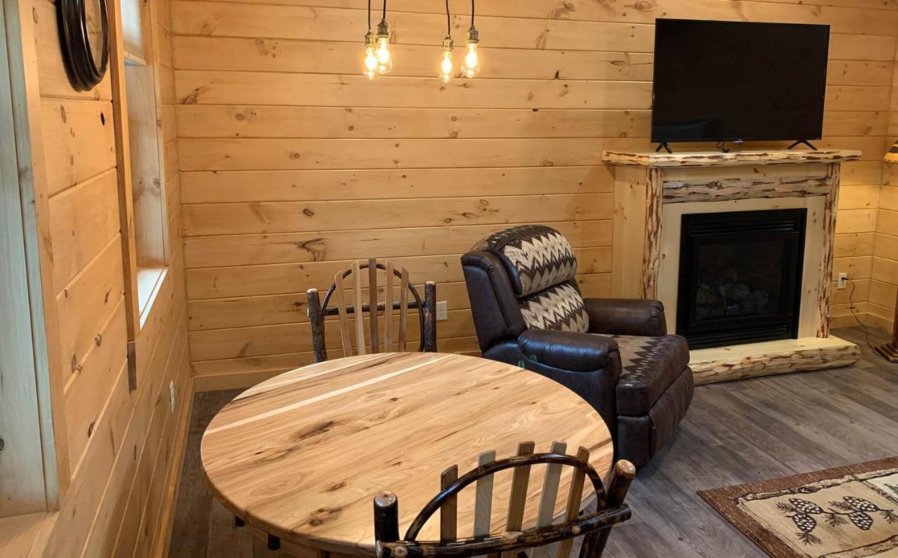 Briarwood Cabin By Amish Country Lodging Berlin Exteriör bild